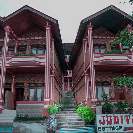 Judita Cottages Tuk Tuk Buitenkant foto