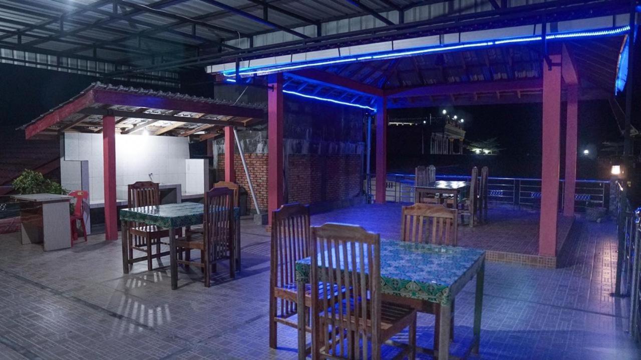 Judita Cottages Tuk Tuk Buitenkant foto